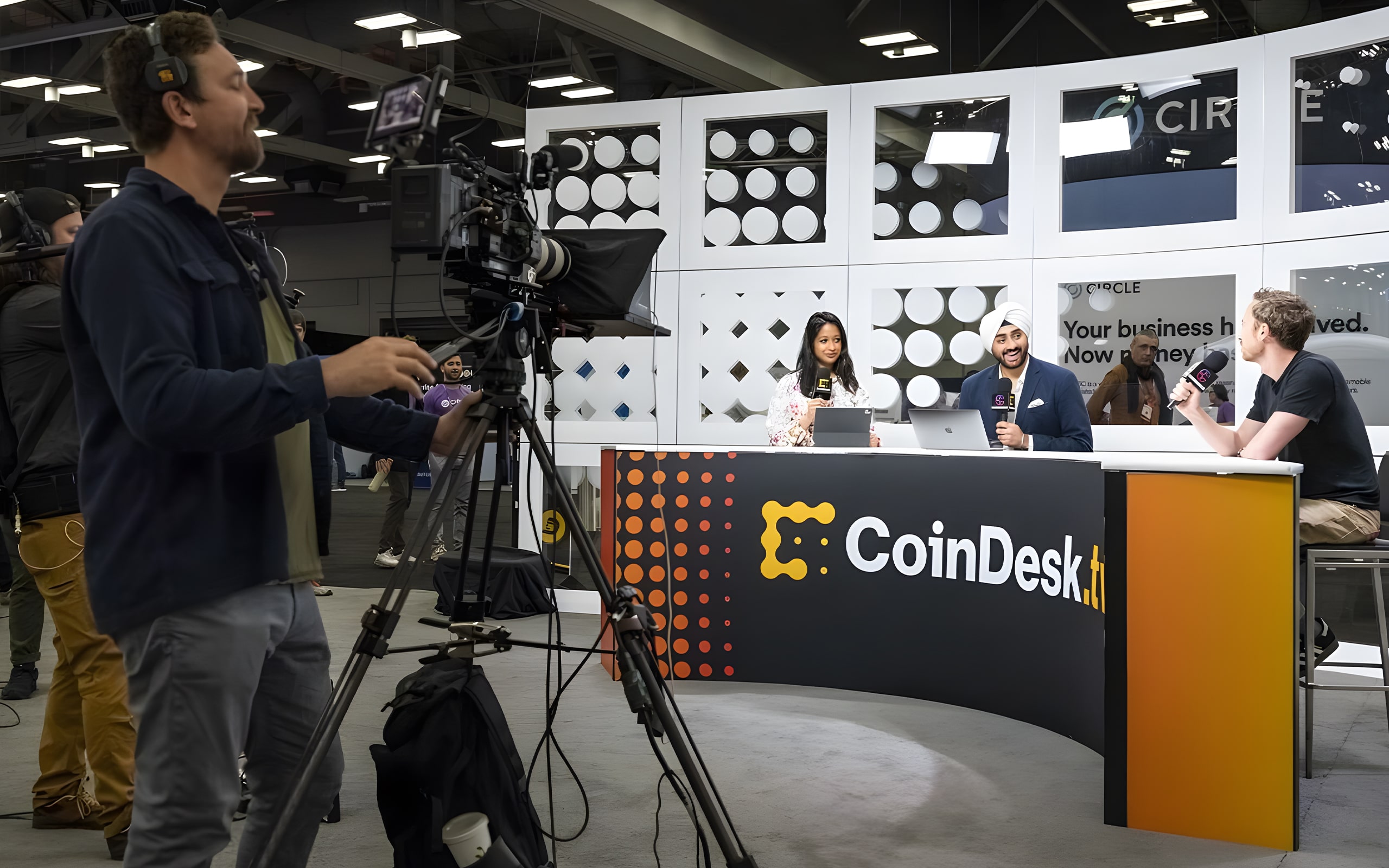 Replay brings leading crypto news live channel CoinDesk TV to flagship streaming service Rewarded.tv